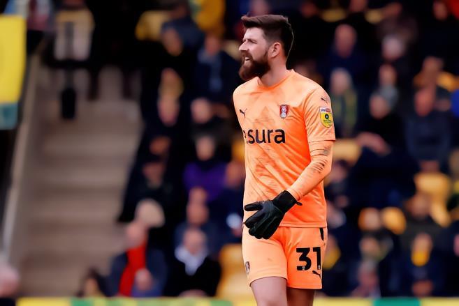 官方 : 罗瑟汉姆门将维克斯将以自由转会加盟德比郡