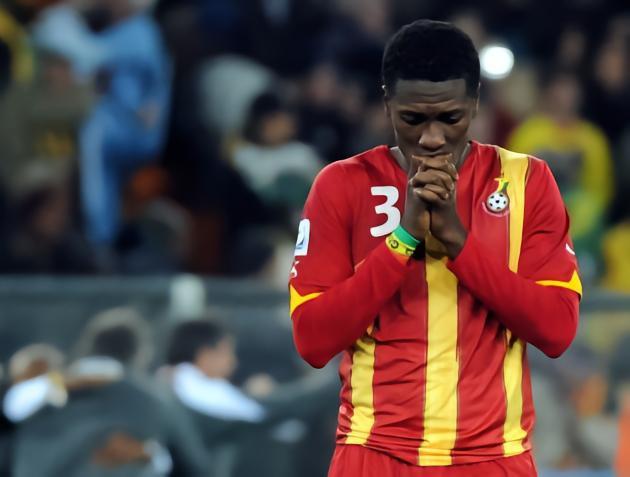 官方：加纳前国脚吉安宣布退役；生涯曾效力于上海海港