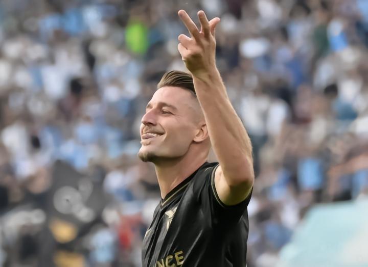 迪马济奥：国米和尤文都询问了米林的转会信息，但都没报价