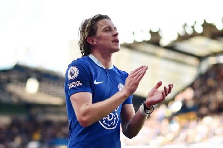 德天空：多特仍在关注加拉格尔，但价格昂贵