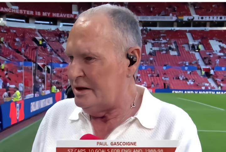 他曾是绿茵场上最牛掰的小胖子