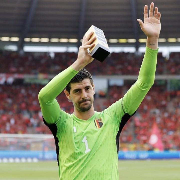 很愤怒，科贝记者：库尔图瓦可能考虑暂时离开比利时国家队