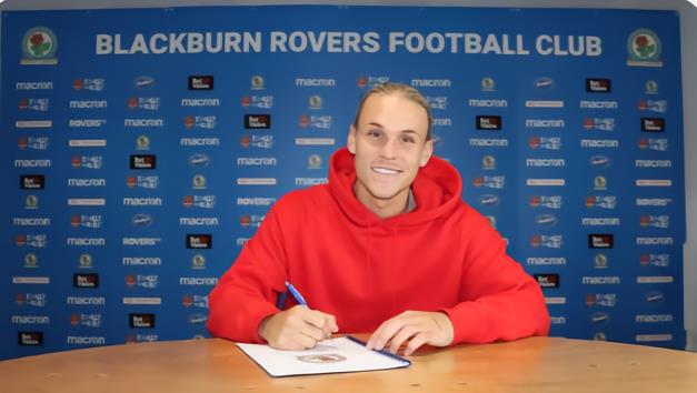 第三签！官方 : 布莱克本签下冰岛国脚边锋西古德松