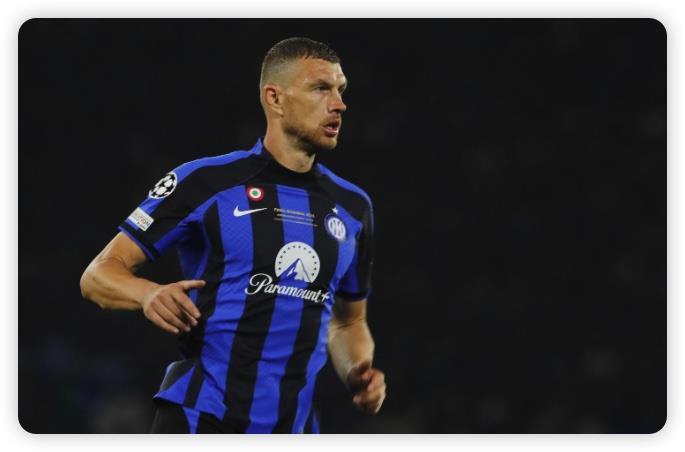 不得不说！哲科真的是强啊！也是37岁的老将了，还