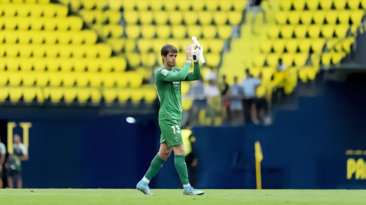 黄潜官方：与B队门将伊克尔-阿尔瓦雷斯续约至2026年