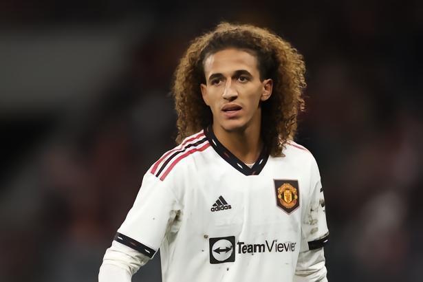 多特愿意为梅布里支付1500万欧？罗马诺：曼联还没和他们谈判