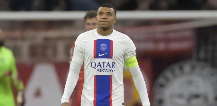 世体：卡塔尔方面对姆巴佩态度坚决，要么续约要么今夏走人