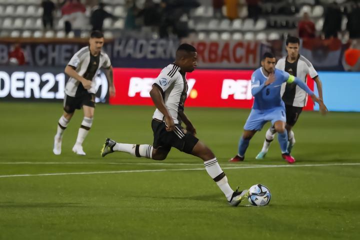 欧青赛首轮综述：法国力克意大利；穆科科失点德国战平