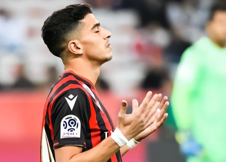 法尔克：拜仁将尼斯的阿塔勒视为右后卫的替代人选