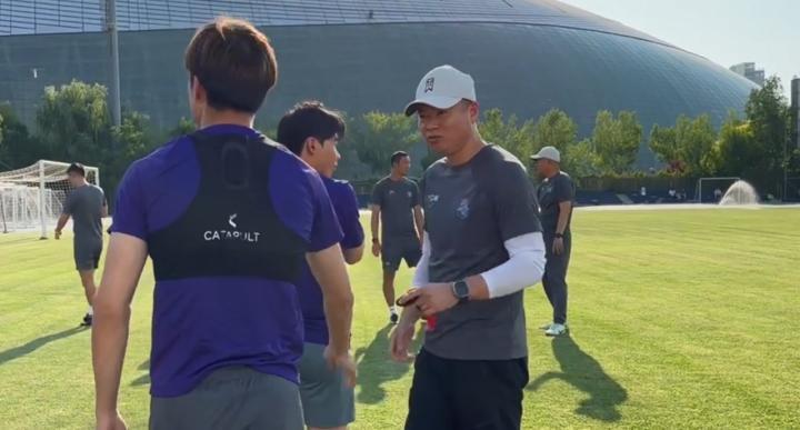 于根伟：入选国家队肯定牺牲休息时间，但退役后定会为此自豪