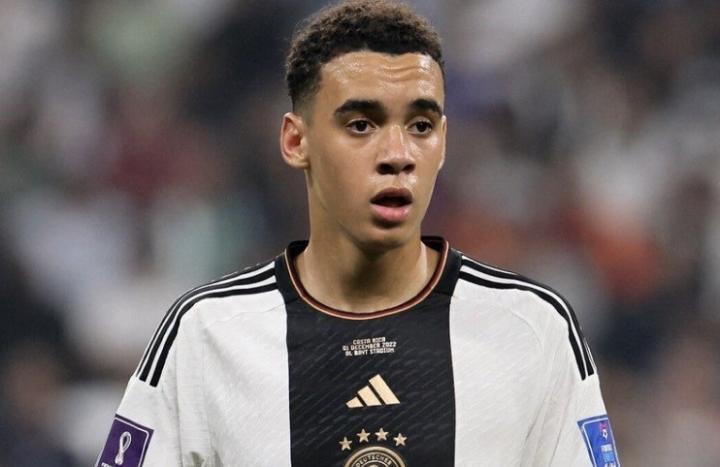 穆西亚拉谈2024年欧洲杯：恐惧并不能帮助我们，必须保持积极