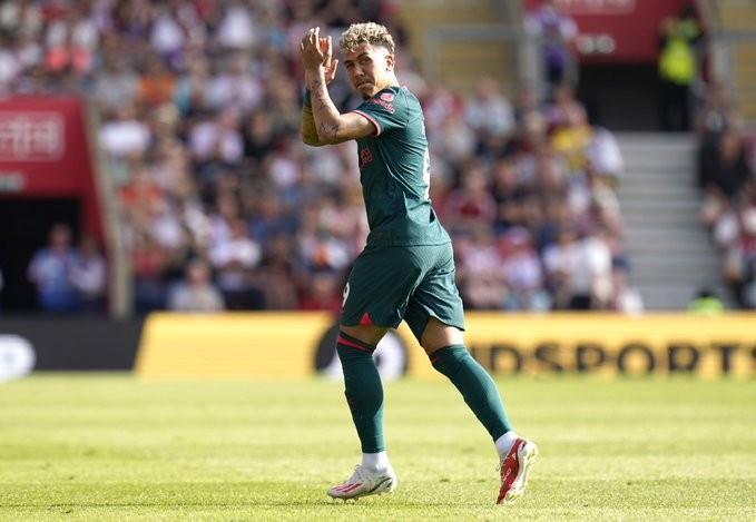 德天空：菲尔米诺还没做出最终决定，他有更多更优选择