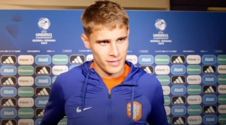 范德文谈热刺转会传闻：我已经知道此事，经纪人正在处理