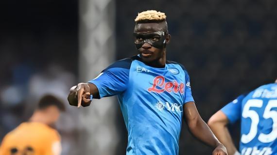 米体：利物浦与奥斯梅恩方面接触，那不勒斯考虑戴维等人接替