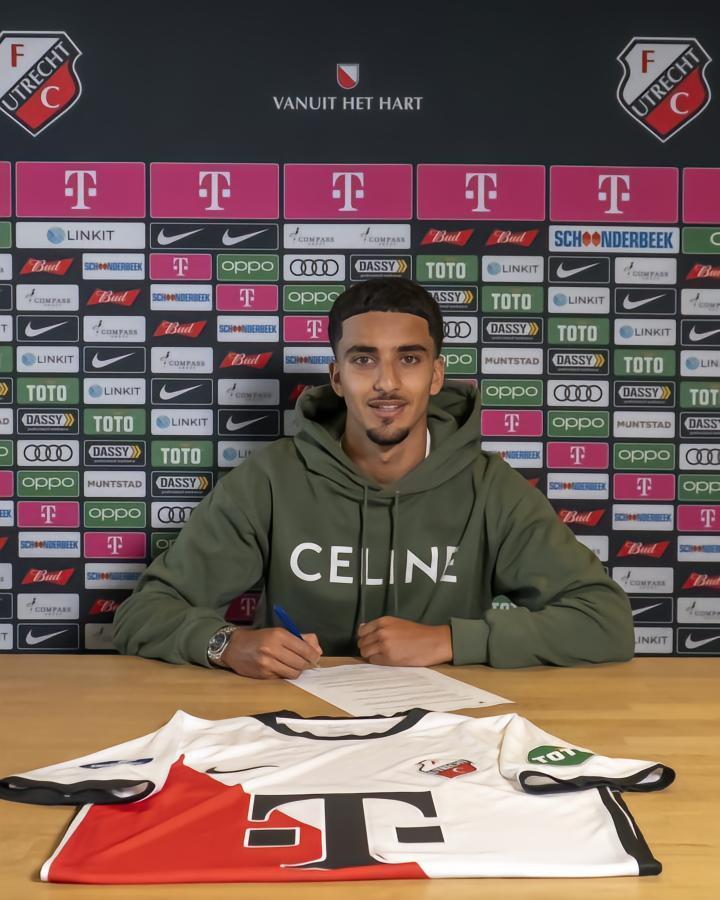 记者：小齐达内转会费约85万镑，包括40%转会分成和回购条款