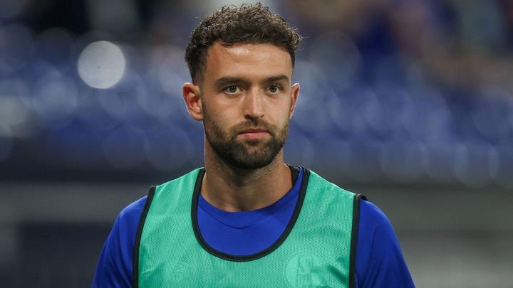 1、《踢球者》援引比利时媒体的消息，称梅赫伦即将