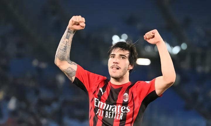 米兰旧将达拉博纳表示，本以为托纳利会成为米兰新的