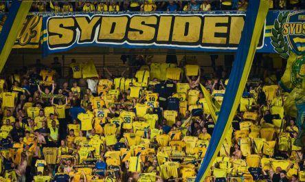 布隆德比通过价值协议，消除不信任，维护球队内部精神文化