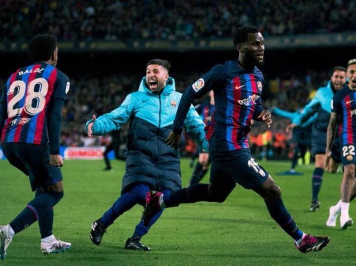 罗梅罗：巴萨收到吉达国民对凯西的正式报价，转会费2000万欧