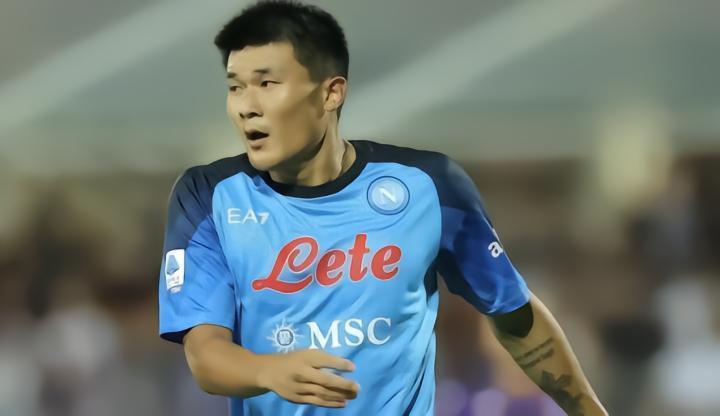 图片报：拜仁将金玟哉看作意甲最好的中后卫