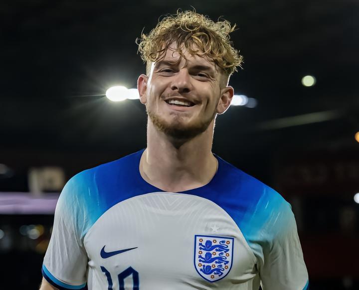 利物浦球员国家队战报：埃利奥特一条龙，淘汰赛将战葡萄牙