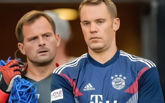 法尔克：前门将教练塔帕洛维奇将回归拜仁，负责诺伊尔的恢复