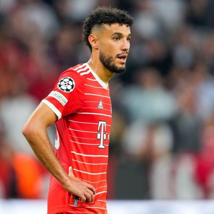 体图：只要沃克还没有加盟，拜仁就不愿意现在出售马兹拉维