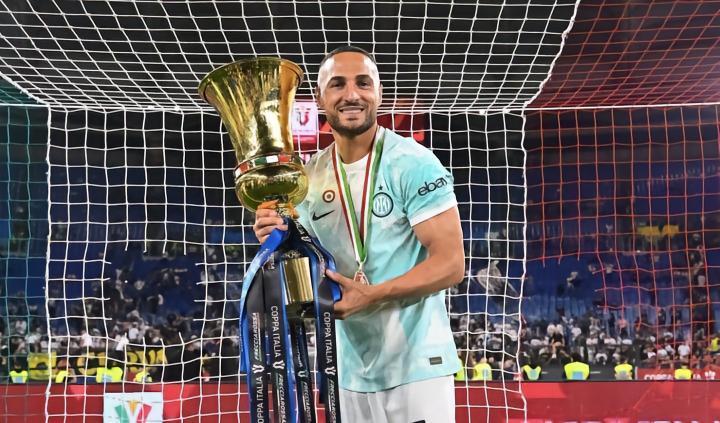 国米官方：丹布罗西奥合同到期离队，结束近十年蓝黑生涯