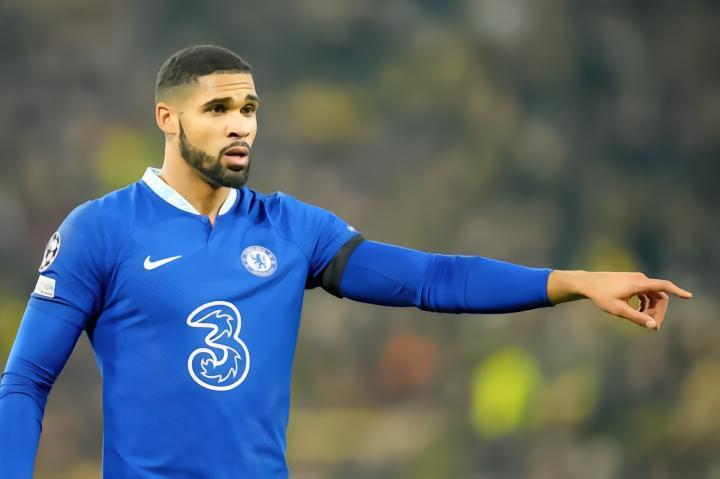 意媒：熟人介绍，奇克加盟米兰的部分原因是听了托莫里的建议