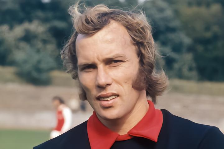 从韦尔茨到施瓦伯，还有谁在科隆穿过1号球衣?