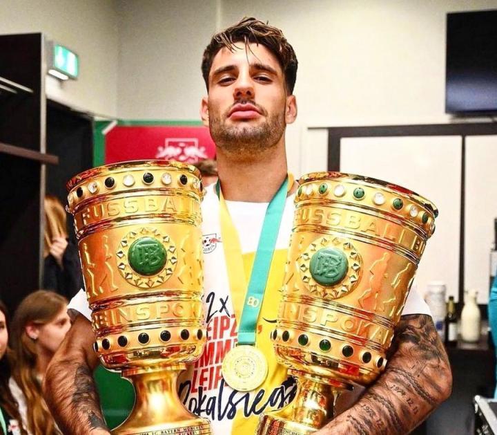 罗马诺：索博斯洛伊正在默西塞德郡接受利物浦的体检