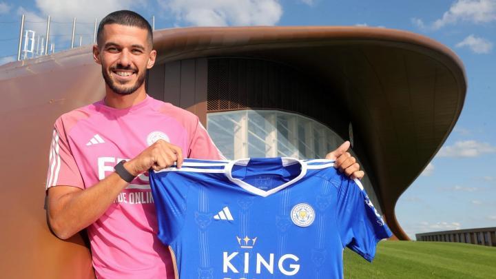 官方：中卫考迪加盟莱斯特城，签约至2026年