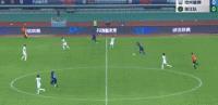 半场战报：沧州2-0浙江，奥乌苏、洛卡迪亚破门，董宇染红
