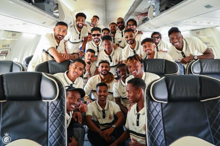 利雅得胜利前往葡萄牙开启季前集训，C罗稍晚与全队会合