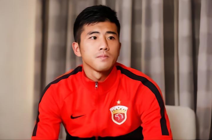 李圣龙：山东队人盯人防守我们需要不断换位；今后要更自信些