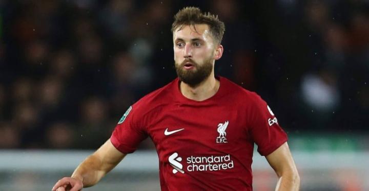 TA: 荷甲费耶诺德有意利物浦后卫菲利普斯，球员想今夏离开