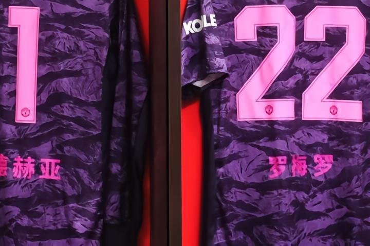 曼晚：若不与德赫亚续约，曼联愿意今夏签下两位门将