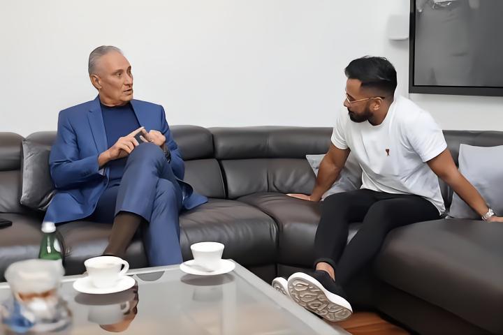 蒂特：巴西的明星是内马尔/卡塞米罗很重要/愿去欧洲执教