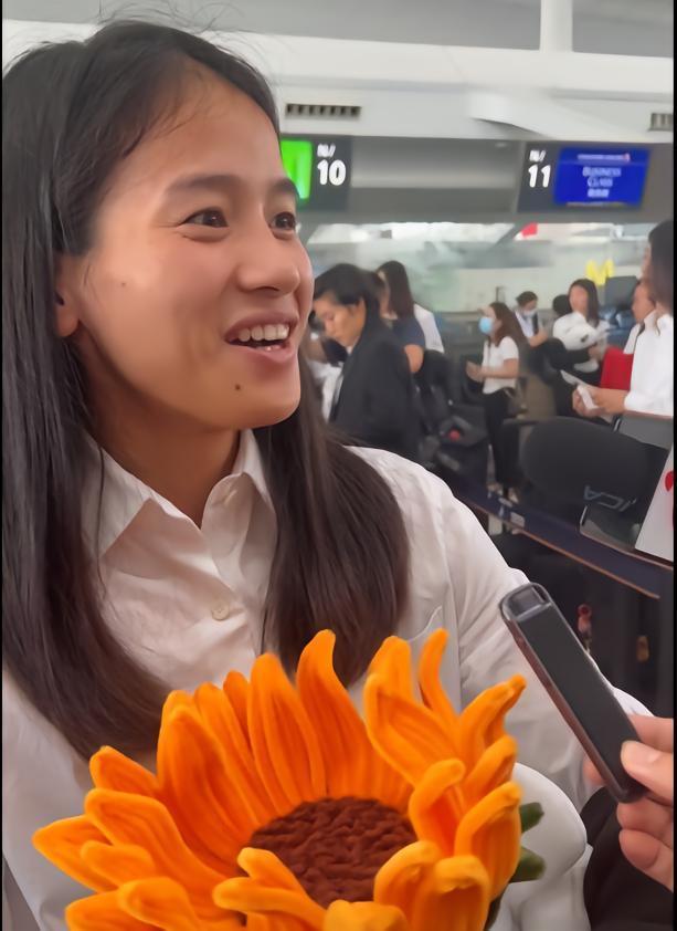 陈巧珠：第一次参加世界杯很激动很荣幸；身体状态一切都挺好