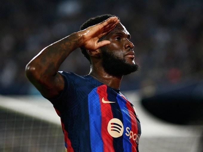 每体：巴萨接受3000万欧出售凯西，目前没有沙特球队报价