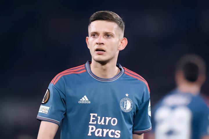 波媒：费内巴切已经正式报价波兰国脚希曼斯基