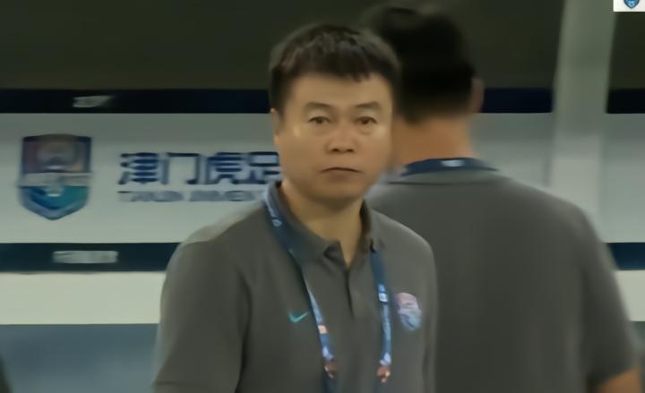 于根伟：没赢球对不起到场的4万多球迷；把不败纪录当作动力