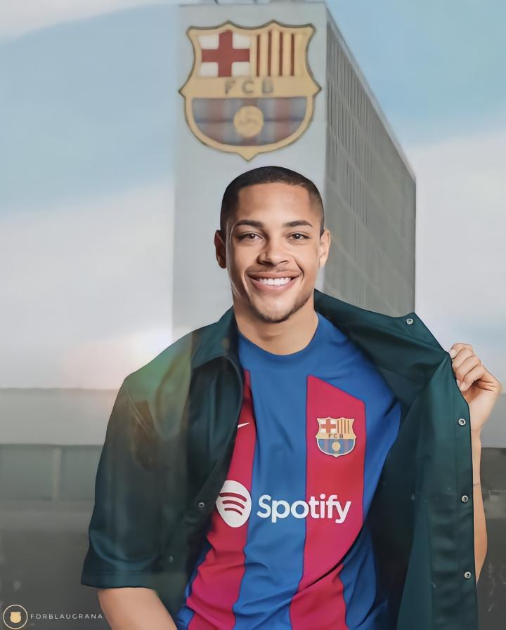 Here we go确认！罗马诺：巴萨等对方签完文件后就会官宣罗克