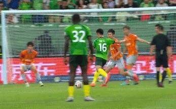 冯博轩：全队共同努力让我获得进球机会，在找寻自己最佳状态