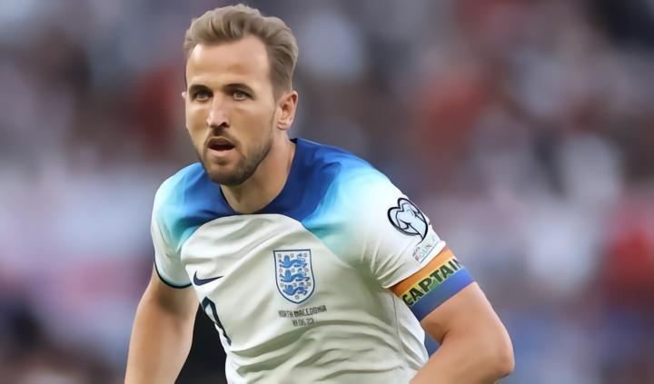 波切蒂诺：我和凯恩的关系很好，但不谈论其他球队的球员