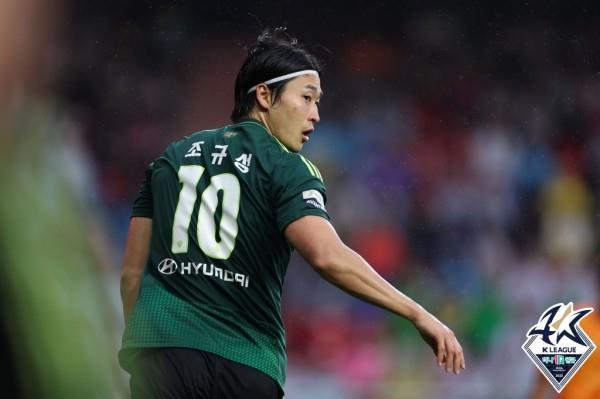 韩媒：韩国国脚曹圭成将以260万镑的转会费加盟丹超中日德兰