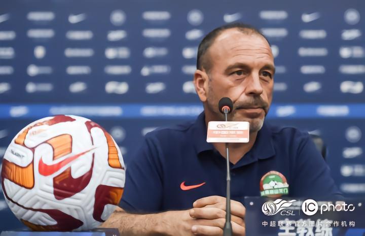 赛前发布会｜萨尔科：上一轮遗憾落败 本轮希望客场