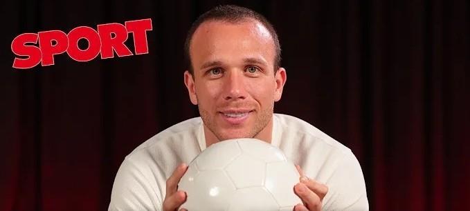 阿图尔：刚到巴萨时被梅西夸奖让我不敢相信；哈维重塑了巴萨