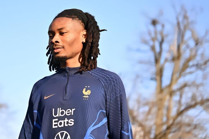 记者：图赫尔仍想引进凯夫伦-图拉姆，尼斯要价5000万欧