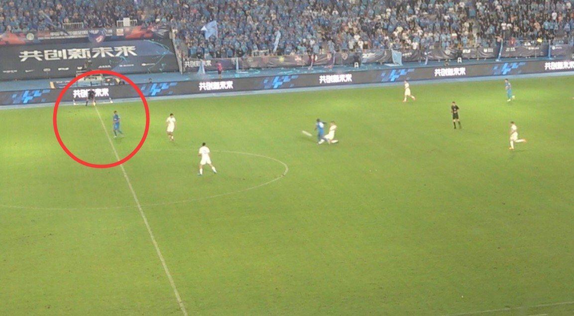 桂宏被判越位vs拉什福德被判不越位，哪个更离谱？